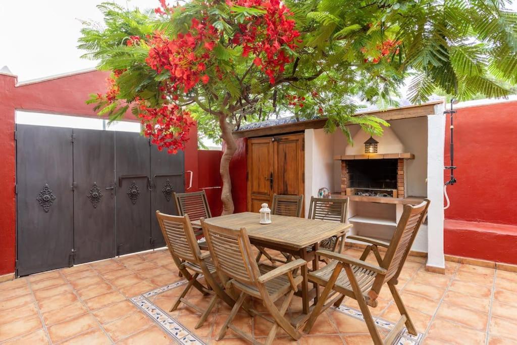 Rural House With Traditional Architecture S. XIX Santa Cruz de Tenerife Exterior photo