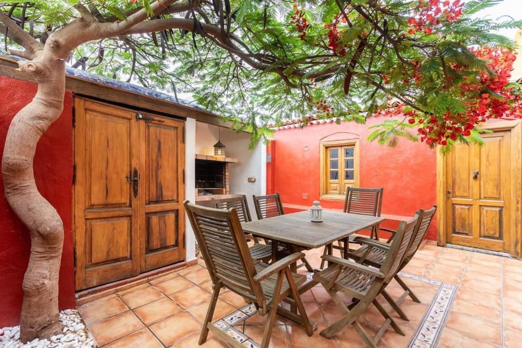 Rural House With Traditional Architecture S. XIX Santa Cruz de Tenerife Exterior photo